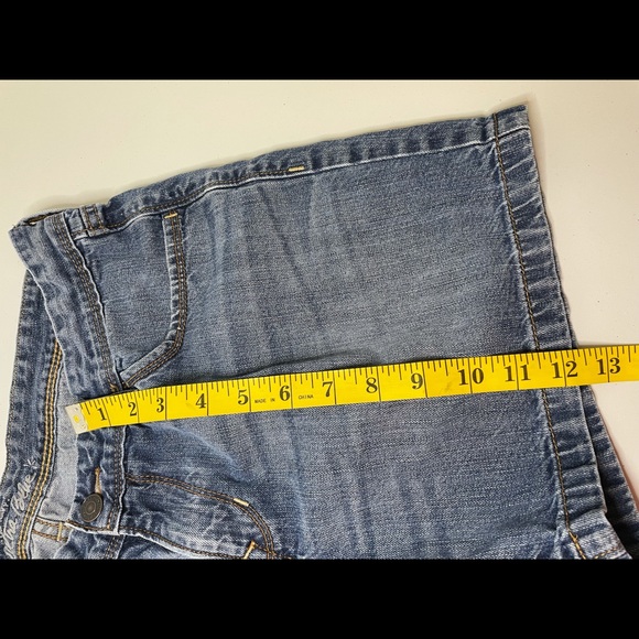 Old Navy Denim Jeans Shorts Size 12 - Picture 9 of 11